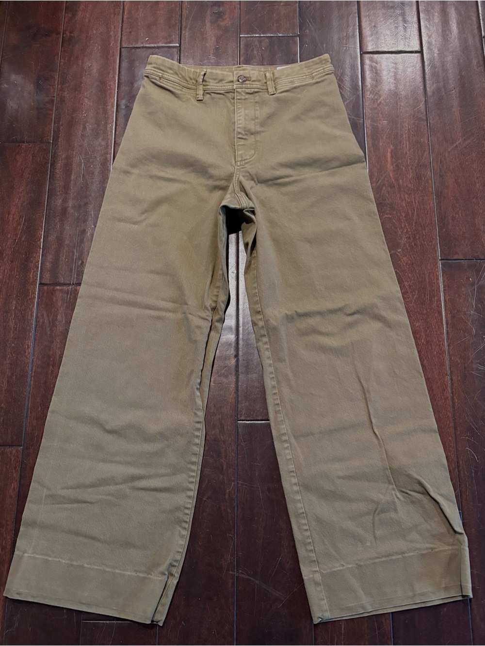 GAP Wide Leg High Rise Khaki Pants in Olive Green Color